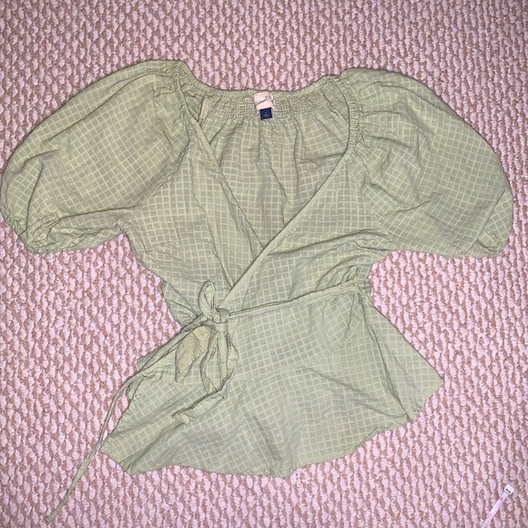 Light Green Wrapped Blouse - Picture 1 of 9